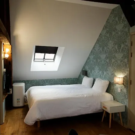 Sainte Trinité Appart hôtel 4*