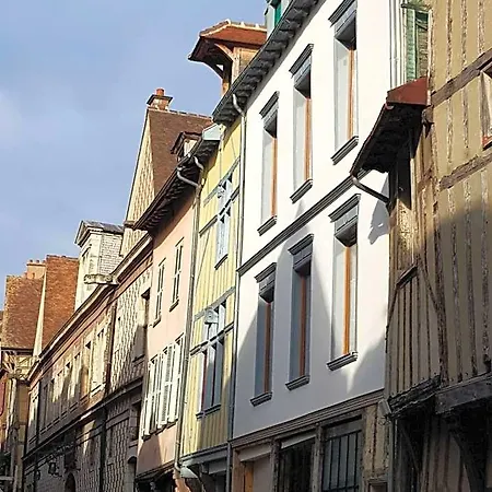Sainte Trinite 4*