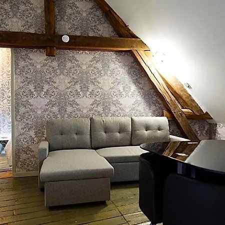 Sainte Trinite 4* تروي