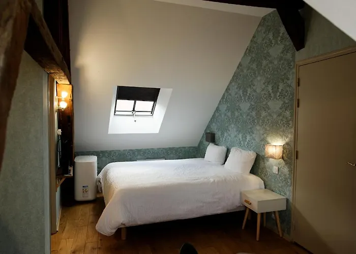 Sainte Trinite Aparthotel 4*
